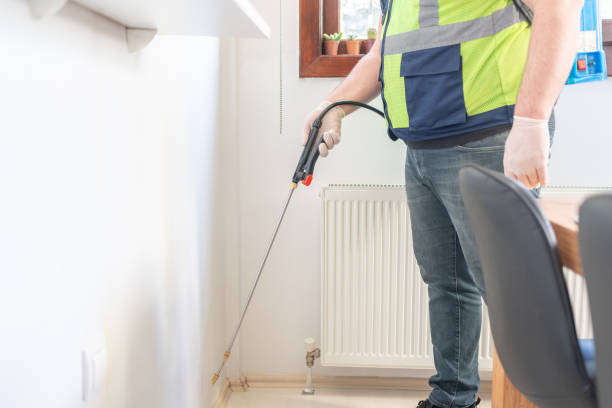 Best Best Pest Control Companies  in Alton, IL